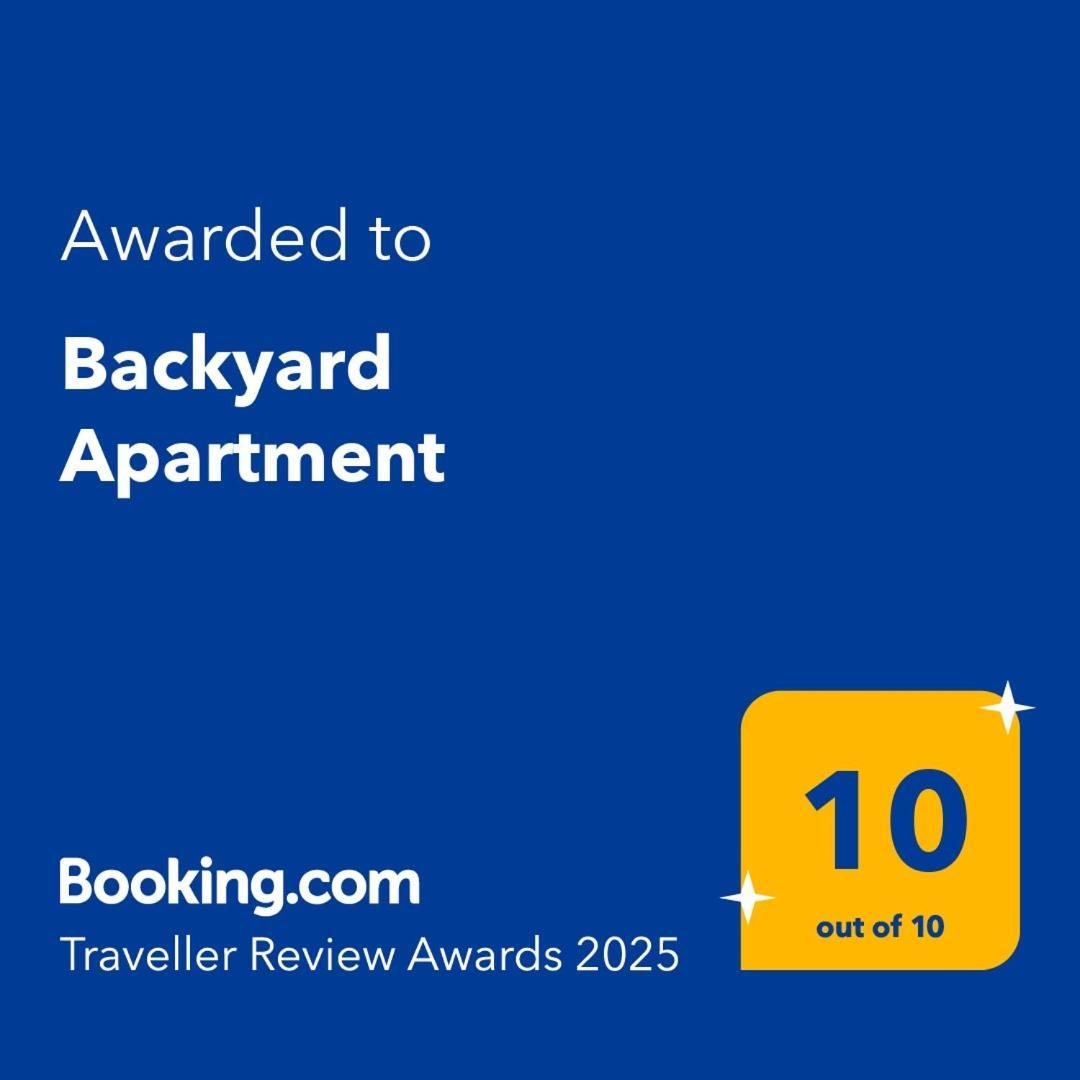 Backyard Apartment Kalligoni Eksteriør billede